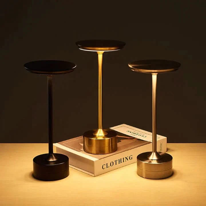 Trådløs LED-lampe med elegant og berøringsfølsomt design 